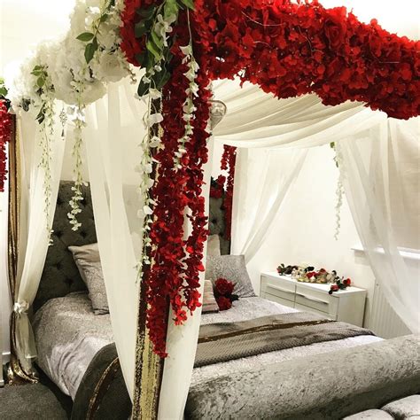 room decoration with flowers for wedding night